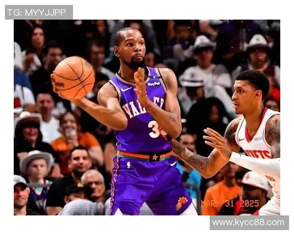 布克赞杰伦格林潜力无限称其进攻风格极具侵略性 布克赞杰伦格林潜力无限称其进攻风格极具侵略性