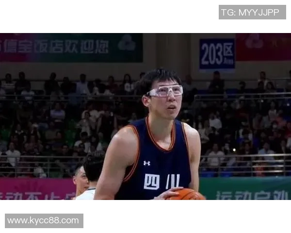 四川全运男篮出征亚洲巡回赛巴中站周琦胡金秋孙铭徽领衔参赛阵容